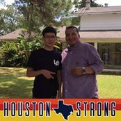 Christian Lezama's photo