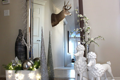 Example of a minimalist entryway design in Other