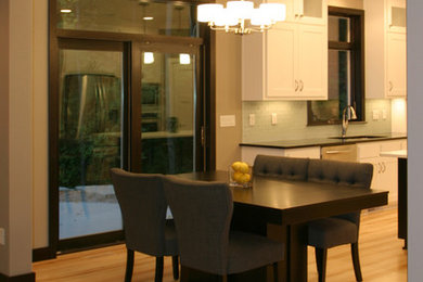 Dining room photo in Other