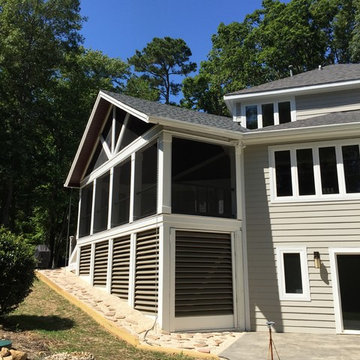 532 - Screen Porch
