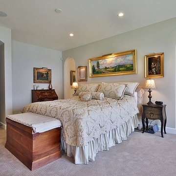Anacortes High Bank Waterfront Home