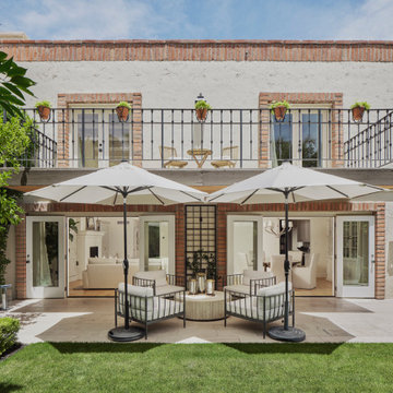 Modern Spanish Retreat