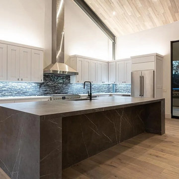 Contemporary Barndominium