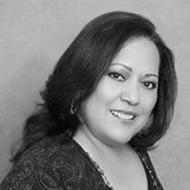 Laura Ponce's photo