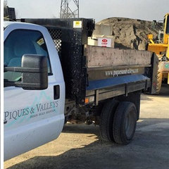 Piques And Valleys Landscaping