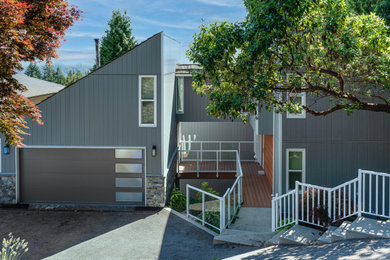 James Hardie Artisan V-groove + Clear Cedar siding