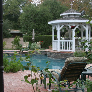 Oak Tree Construction Review]