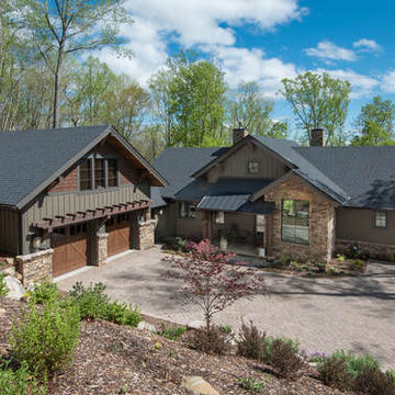 Craftsman at a Glance