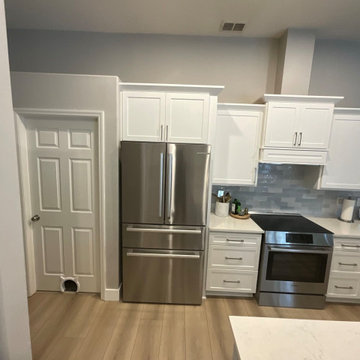 A Bright Coastal Kitchen Transformation