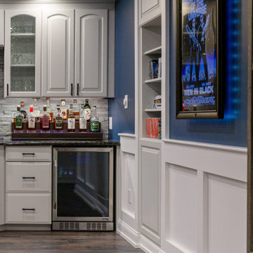 Basement – Modern Wet Bar – White Wood Cabinetry