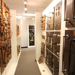 Showroom - Office - Products