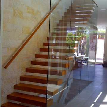 Contemporary & Glass Staircase Archives