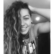 Kayla Leach's photo