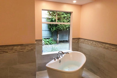 Inspiration for a timeless bathroom remodel in Vancouver