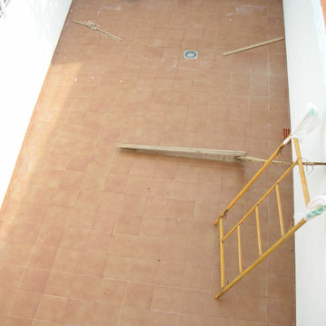 Edificio 4 apartamentos, 242,05 metros cuadrados.