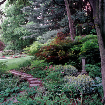 Secluded sitting area in shade