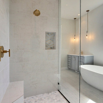 L-Shaped Home : Master Suite