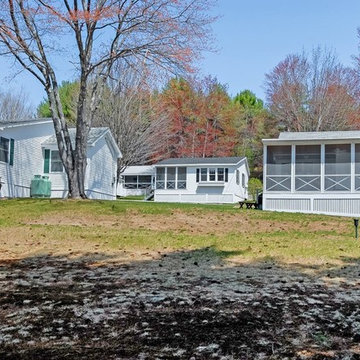 ACTIVE: Lake Wicwas Waterfront Cottage