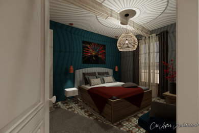 Modelo de dormitorio principal mediterráneo grande con paredes azules, suelo de baldosas de cerámica y suelo multicolor