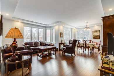 Living room - traditional living room idea in Ottawa