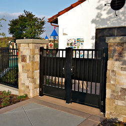 SureClose Hydraulic Hinge & Gate Closer - Home Improvement