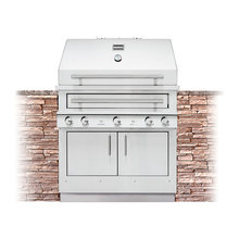 Outdoor Kitchen