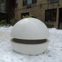 Glowing Globes - Landscape Lighting
