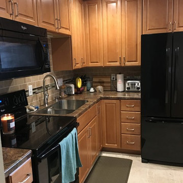 Traditional Kitchen Remodel Done in Maple