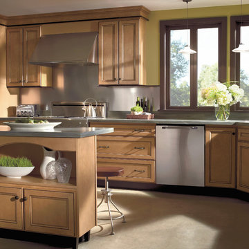 Homecrest Cabinets