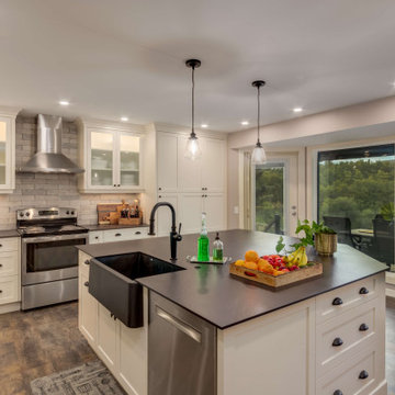 Kitchen - Warm White Views