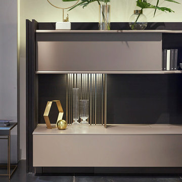 Turati T4 Free Standing