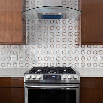 Cassie Chapman Rene Marble and Pearl Mix Mosaic Back Splash