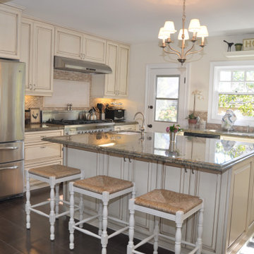 Mix Warm and Cool Tones for Kitchen Remodeling in Hermosa Beach, CA
