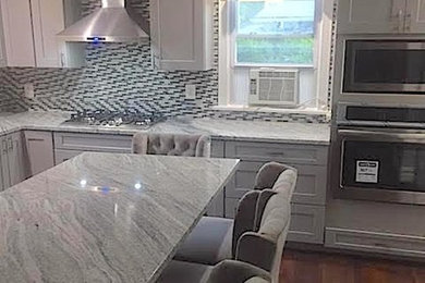 Transitional kitchen photo in New York