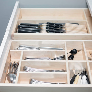 Custom Cutlery Dividers & Drawers to Maximize Small NYC Kitchen