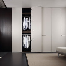 closets floor to ceiling