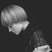 Louise Ting's photo