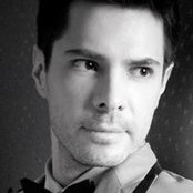 Adan Atrihams foto
