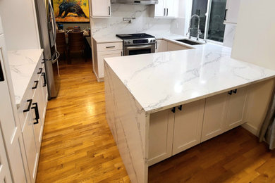 Kitchen photo in Seattle