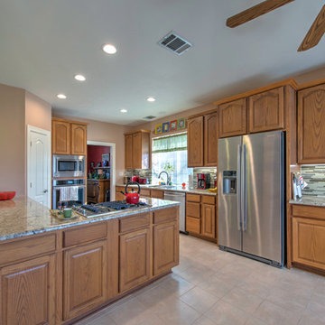 Kitchen CounterTop/Backsplash