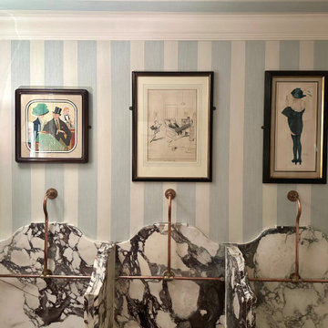 The Walbrook Club Mens Bathroom