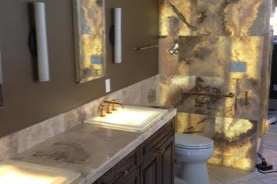 Bathroom - bathroom idea in Phoenix