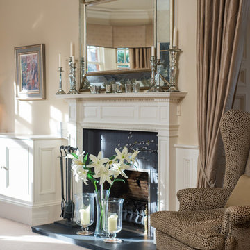 Contemporary Lounge