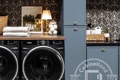 Example of a laundry room design in Chicago