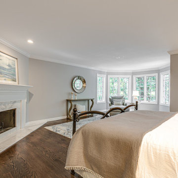 Stately Lake Forest Georgian Home