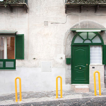 L'ingresso alla casa dall'esterno [S.Eframo lovely house bnb]