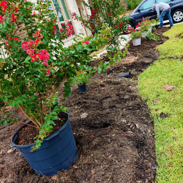 New Front Yard Flowerbed