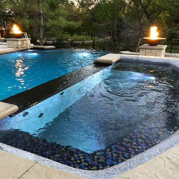 Linden Estates Travertine Poolscape