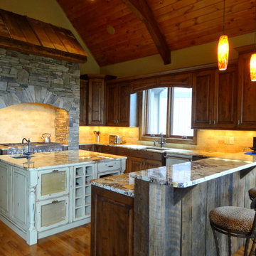 Blowing Rock // Rustic Kitchen