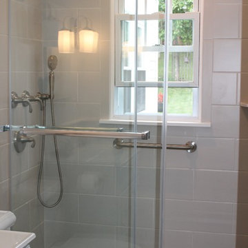 Cute Cape Bathroom